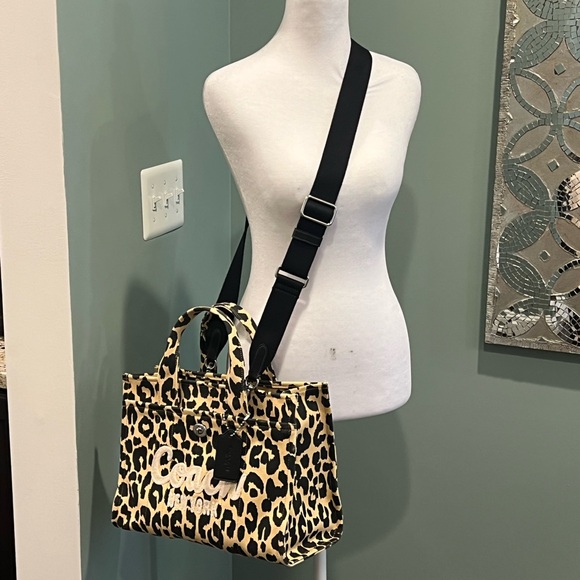 Coach Cargo Tote Leopard Print - Picture 1 of 12